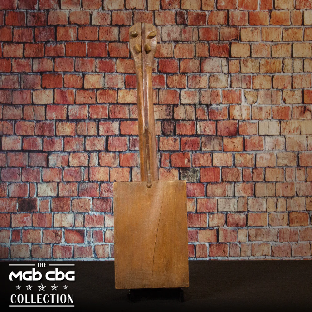 24.  Diamond Star Ukulele - Image 4