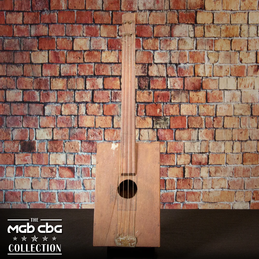 31. John Ruskin Ukulele - Image 3