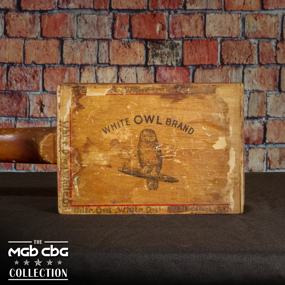 36. White Owl Ukulele - Image 5