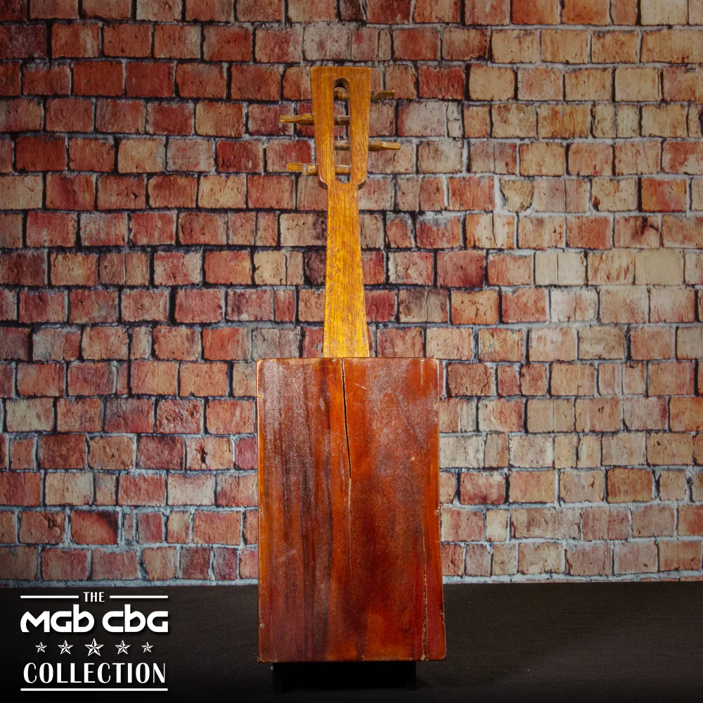 46. Fretless Ukulele - Image 3