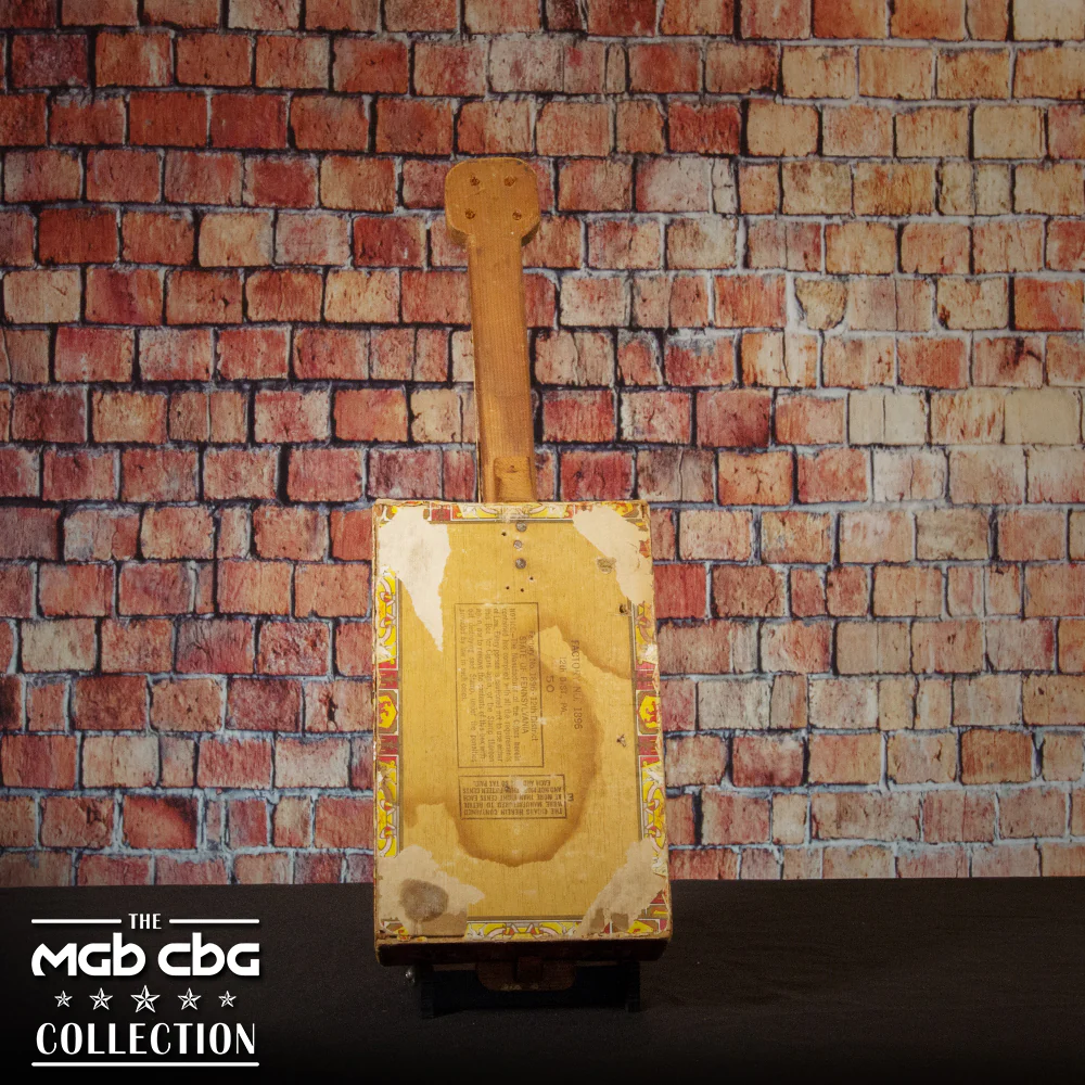 57. El Roitan Ukulele - Image 4