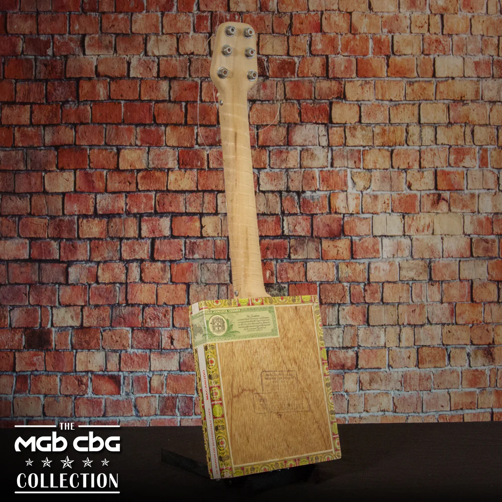 59. Macanudo Guitar - Image 2