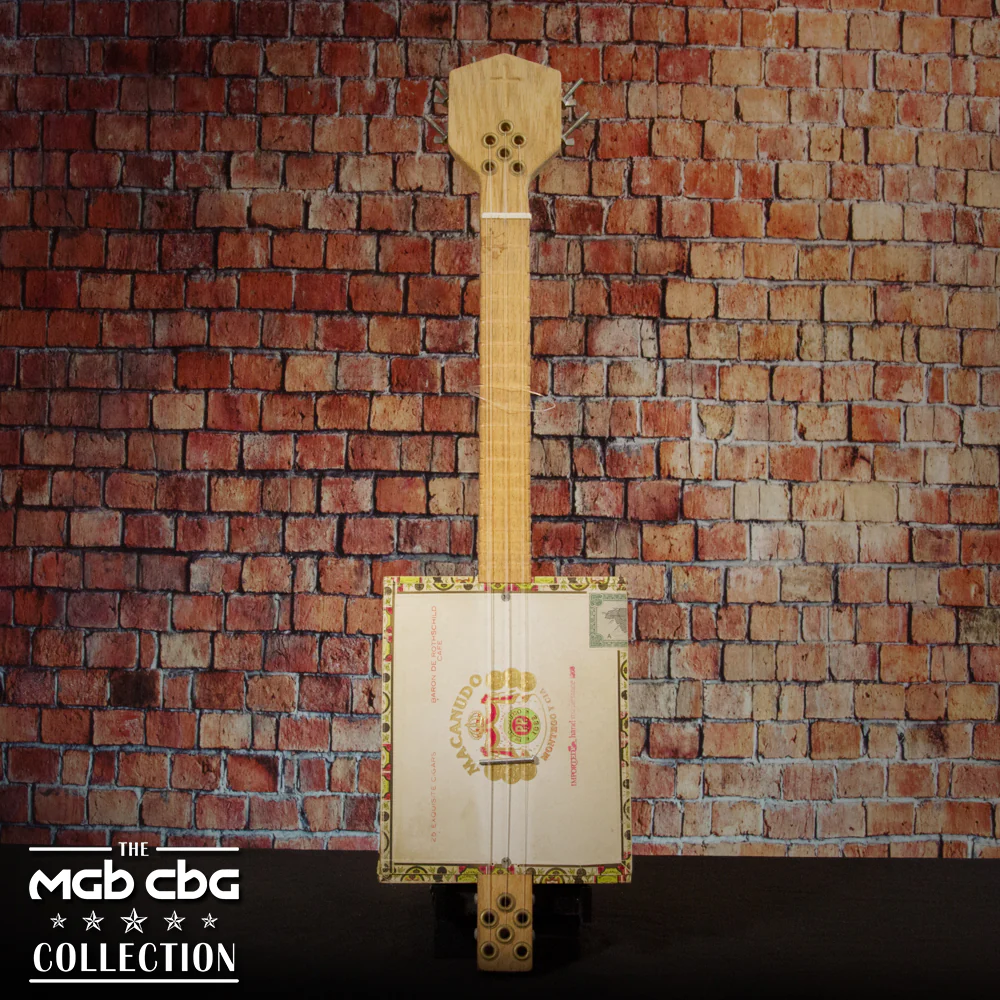 60. Macanudo Guitar - Image 2