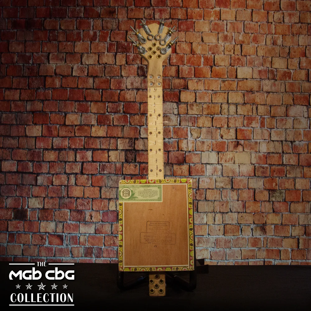 60. Macanudo Guitar - Image 3