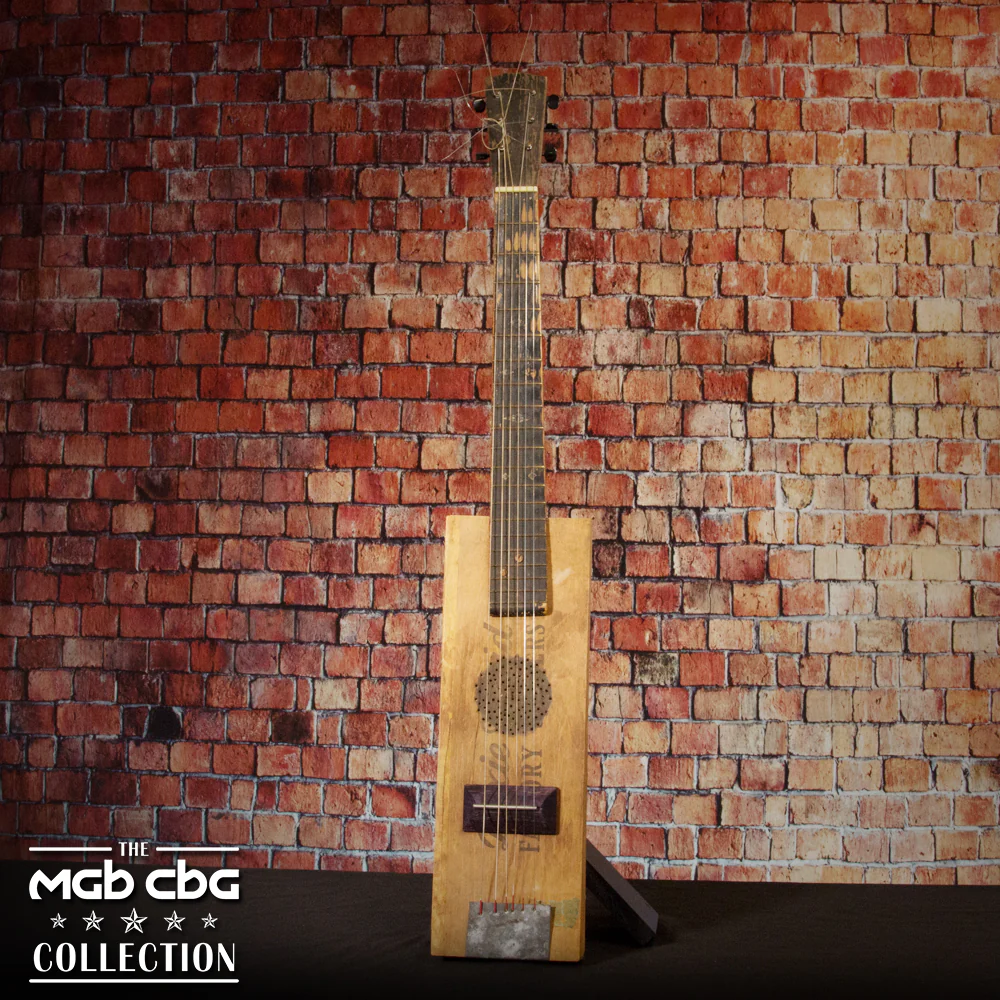 61. Dixie Maid Guitar - Image 3