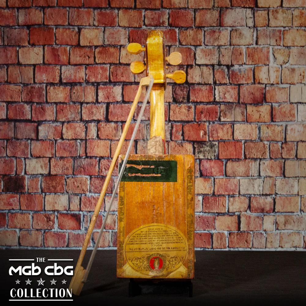 63. Owl Head Violin & Bow - Image 4