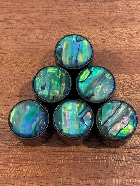 Abalone over Black knob