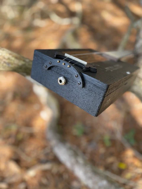Arch 3 or 4 String Oak Tailpiece - Image 3