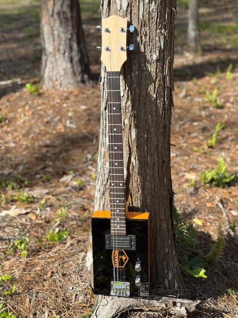 Camacho Gold 3 or 4 string kit - Image 8