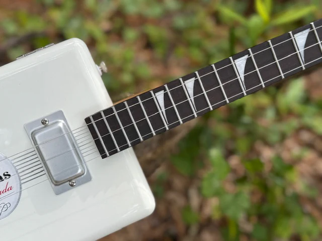 Easy Neck with Premium Fret Markers - Image 7