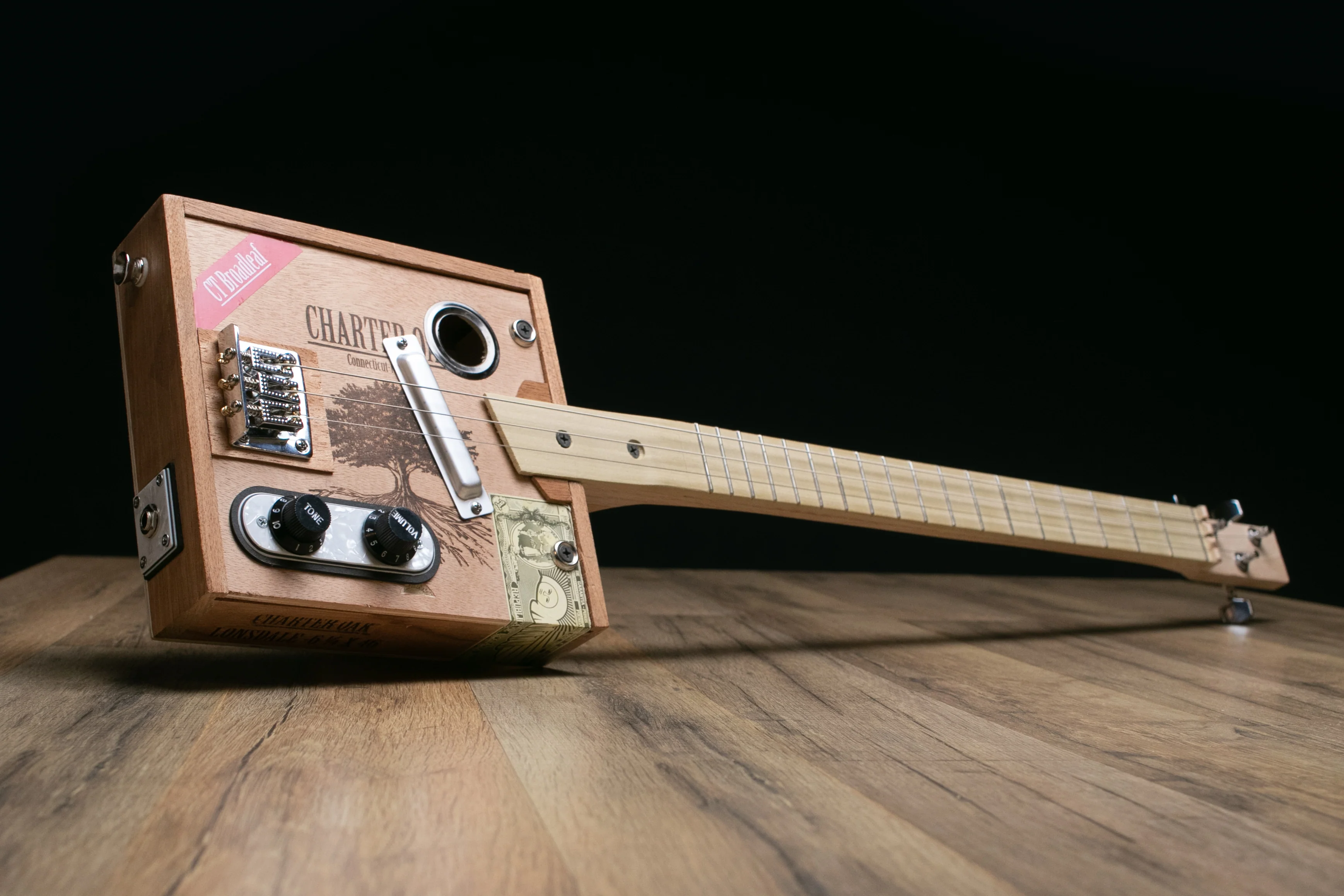 North Carolina, East Bend, Flintwood Guitars, Evan Hinshaw - Image 7