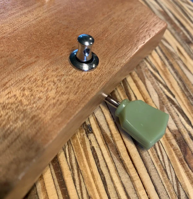 Green or All Black Keystone Left - Image 3