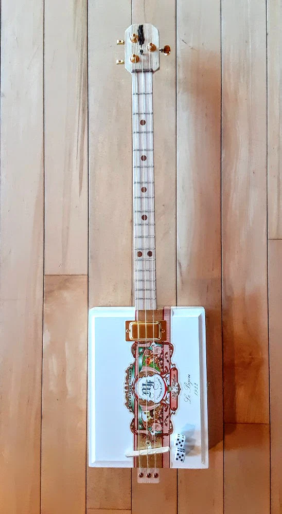 Maine, Bridgton, Feathercrest Guitars, William Janelle - Image 4