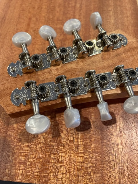 Four on plate engraved Mandolin Style Tuners - Image 3