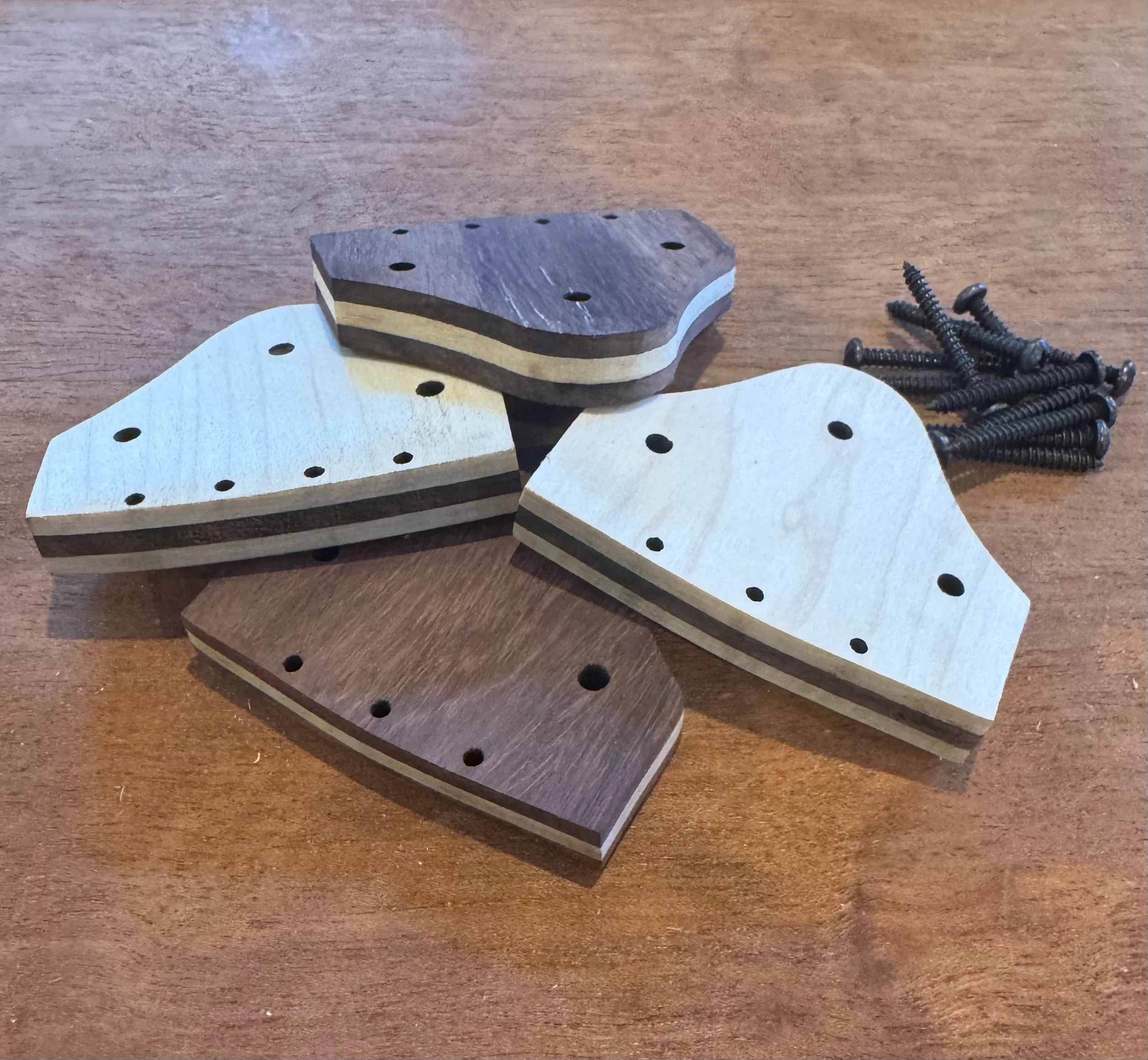 Rosewood/Maple Laminated Tailpiece- 3 or 4 String - Image 2