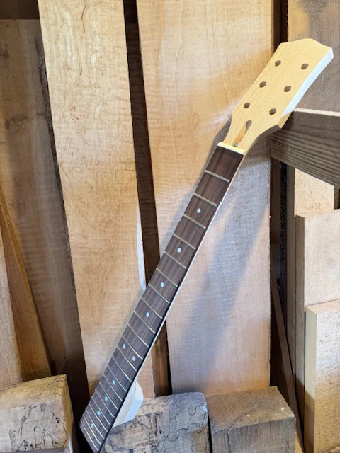 Super Sixer Bolt on Neck - Image 4