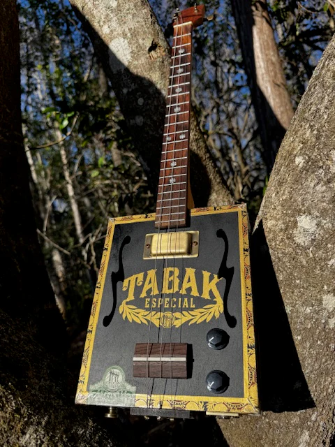 Tabak Gordita Three String Kit - Image 4