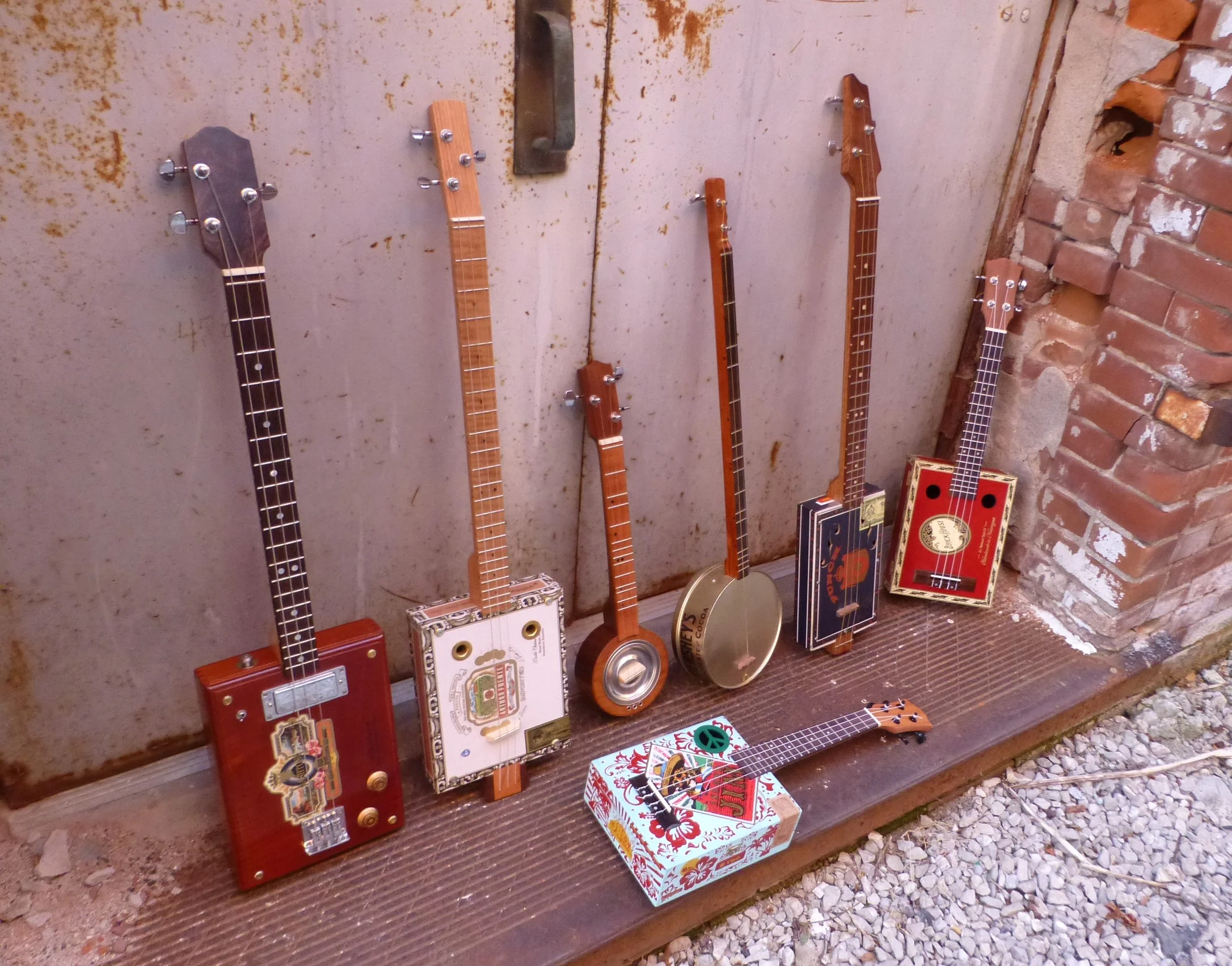 Missouri, Eldon, Tramp Art Guitars, Lynn Hagans - Image 6