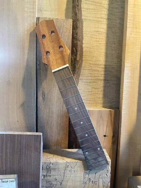 U Bass Bolt-on Neck - Image 2