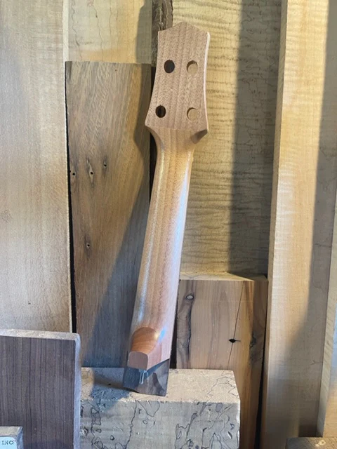 U Bass Bolt-on Neck - Image 3